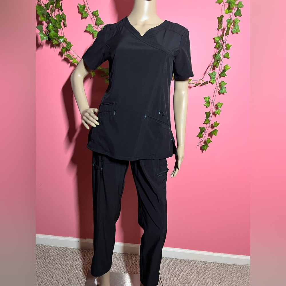Scrub Set with Top & Bottom